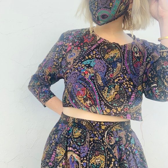 SOLD VTG 1980 Paisley Skirt Set with Matching Mask - Picture 7 of 9